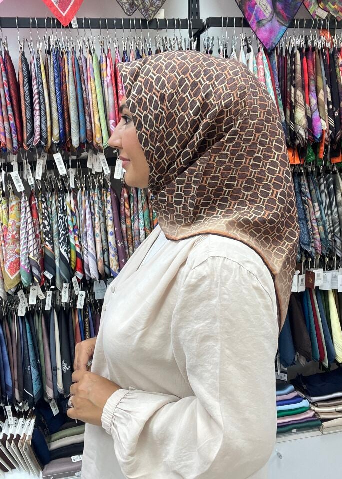 LA BOUTİQUE GÜZ SERİSİ EŞARP 1181