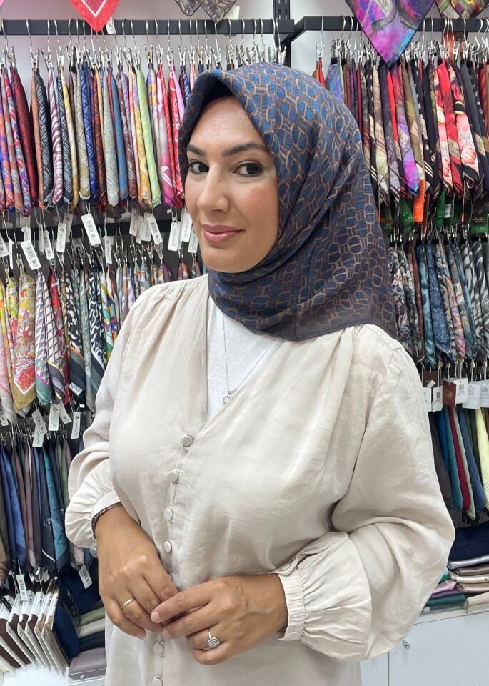 LACİVERT SÜTLÜ KAHVE
