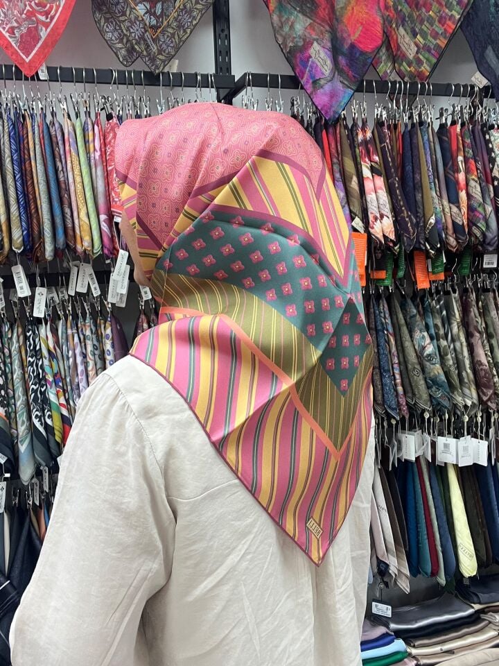 BELLİ TWİL İPEK EŞARP SONBAHAR KIŞ 1184 PEMBE