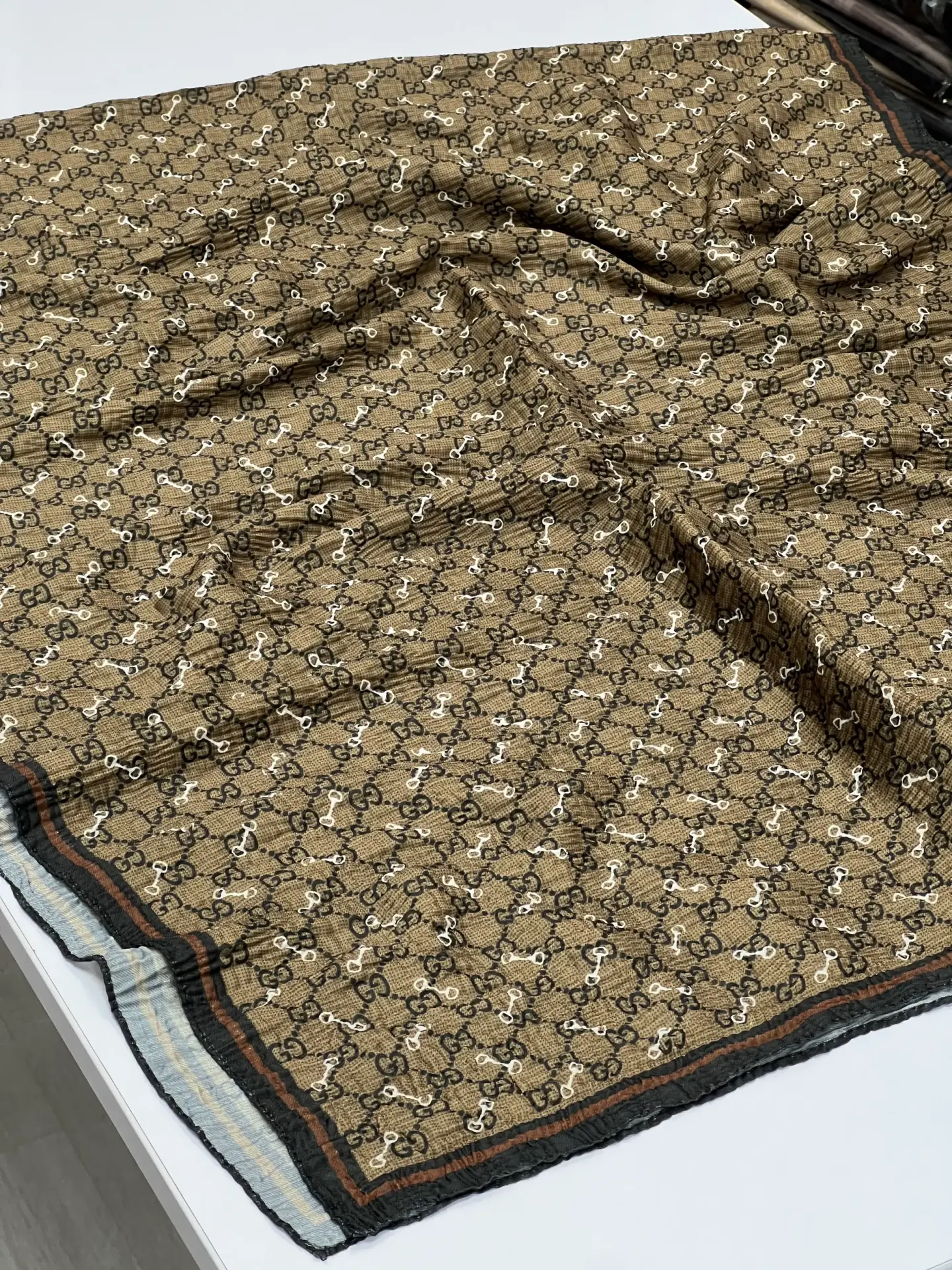 Marka desen Müslin şal GUCCİ 1002 MODEL 3