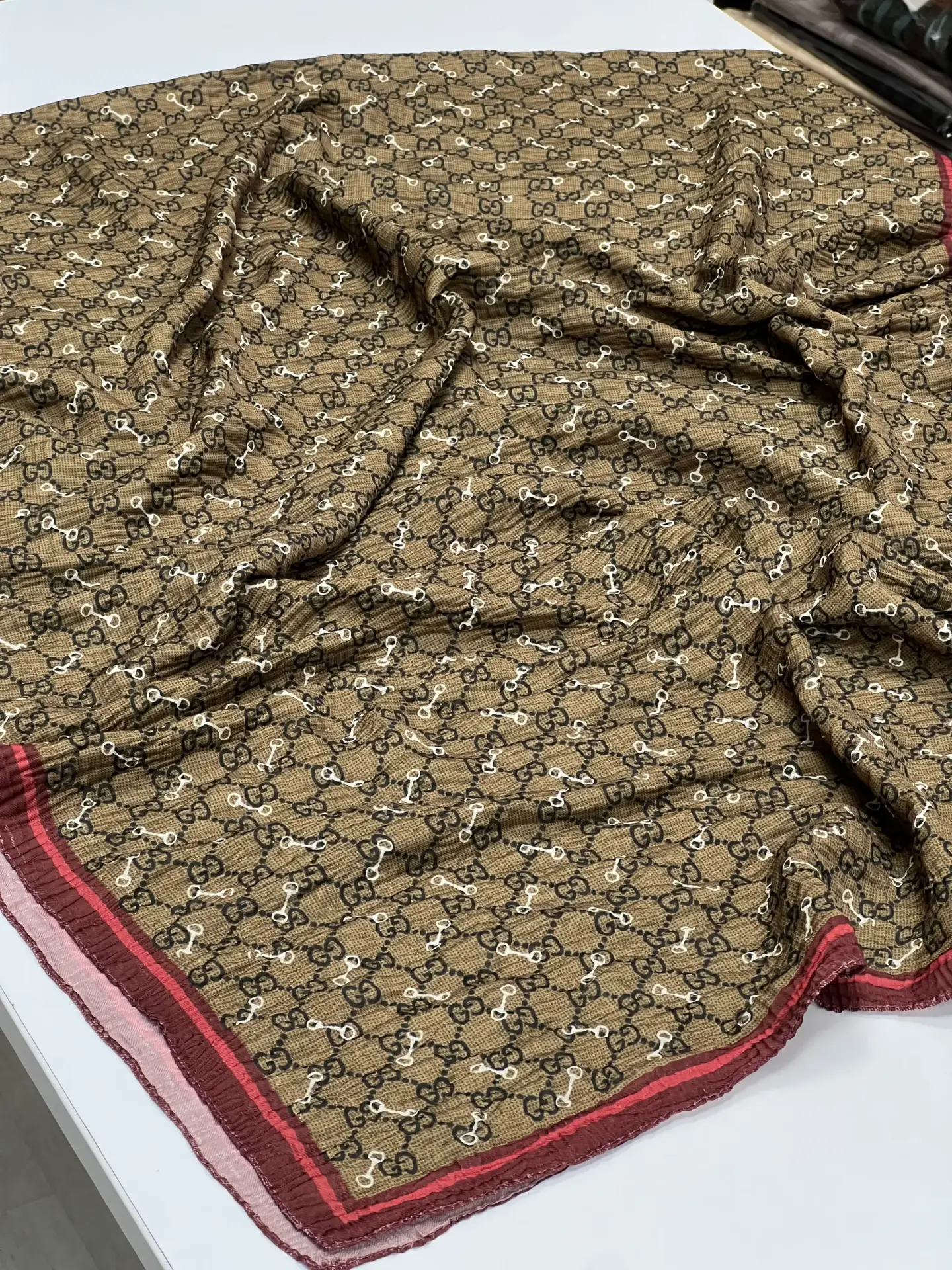 Marka desen Müslin şal GUCCİ 1002 MODEL 5