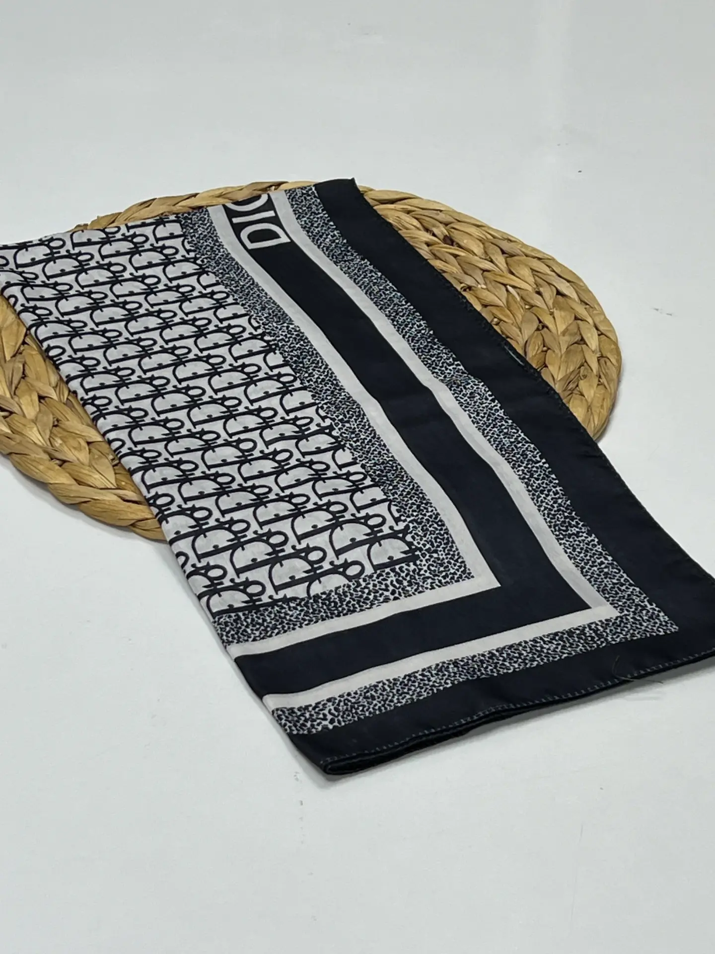 Marka desen soft eşarp Dior 1006 MODEL 8