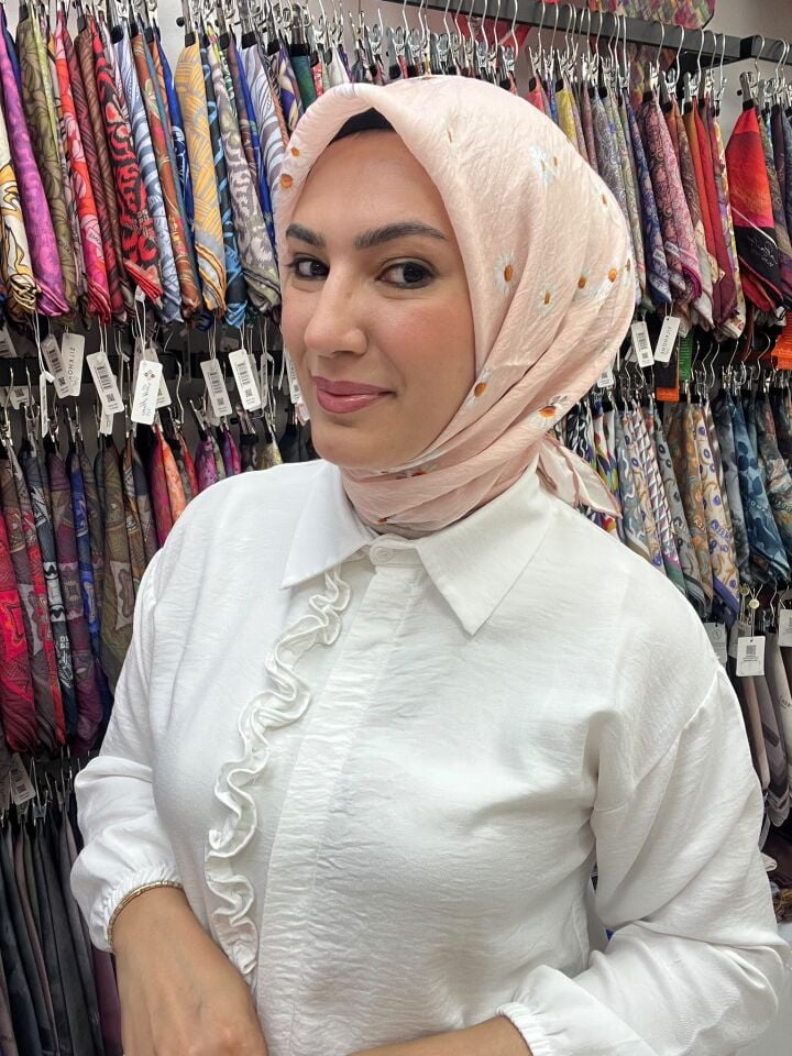 LA BOUTIQUE GÜZ SERİSİ PAPATYA DESEN 1201