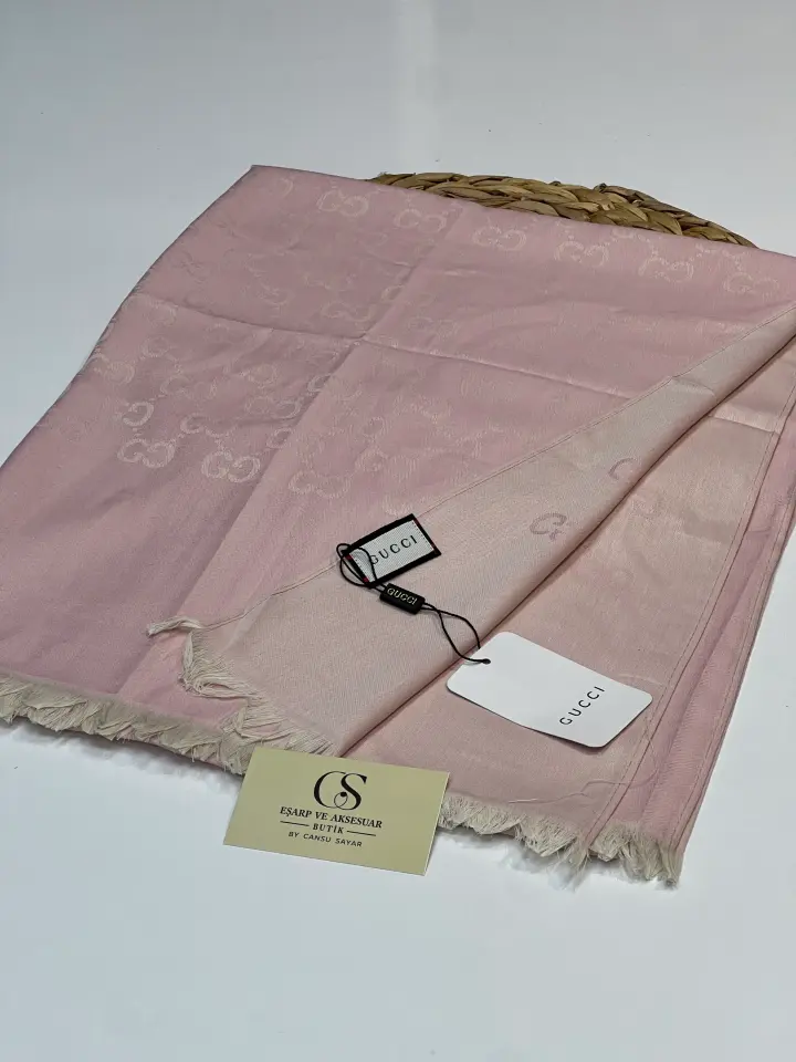 AÇIK PEMBE