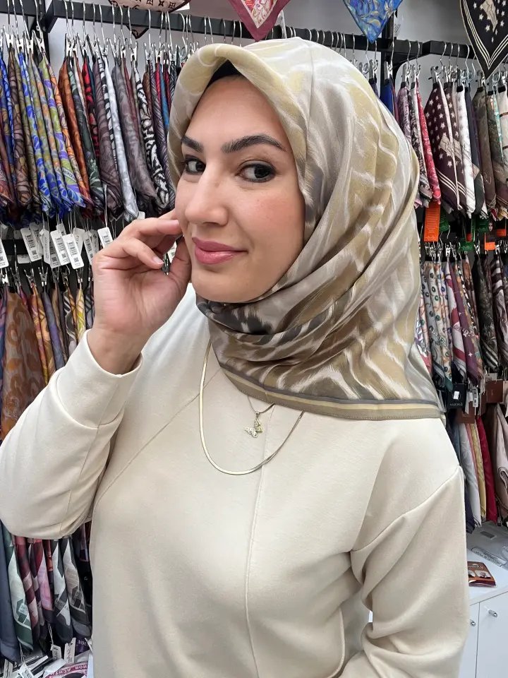 GLAMORİA ZEBRA DESEN MODAL İPEK EŞARP 1098 YAĞ YEŞİL