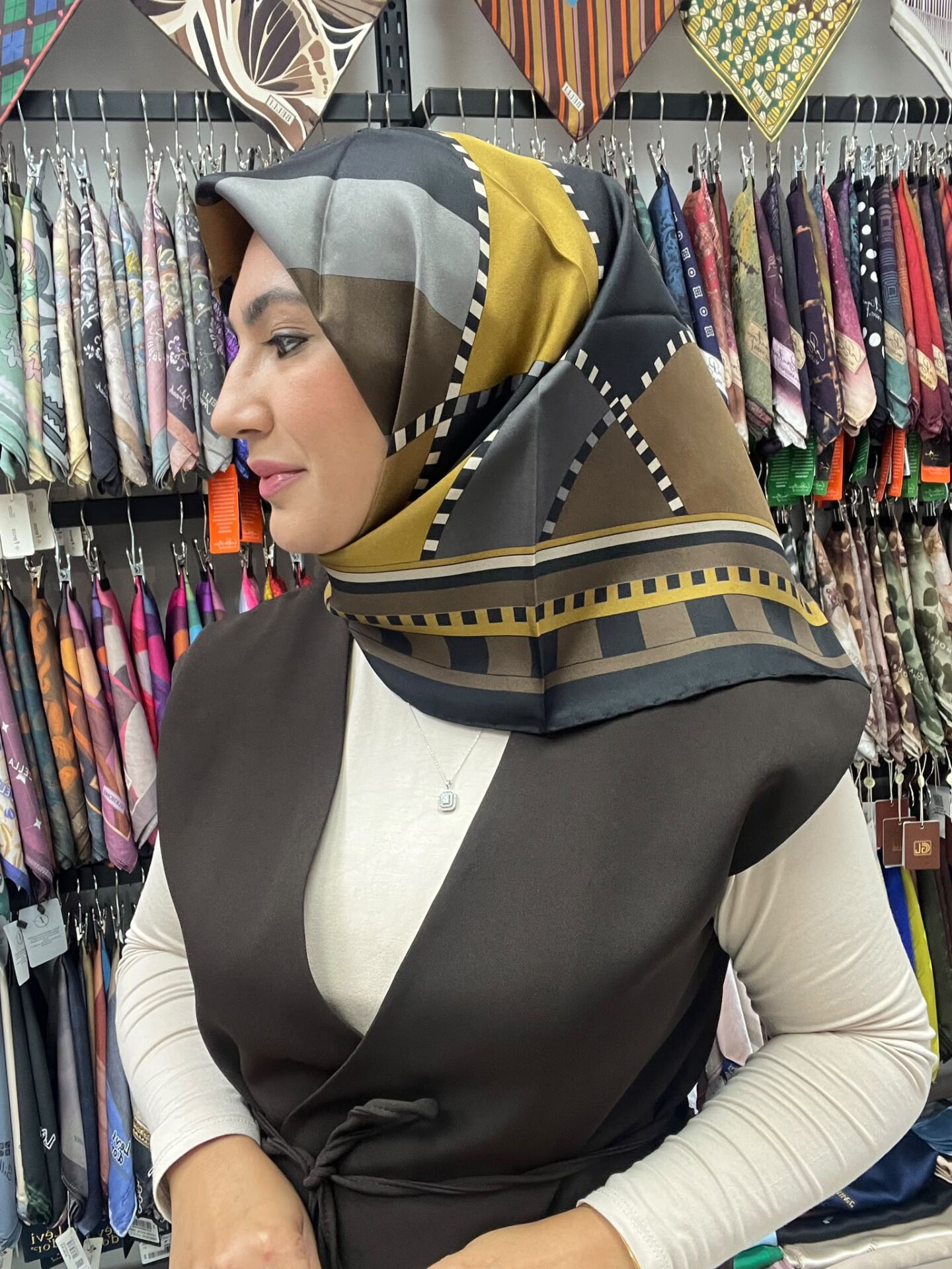 BELLİ DAMA DESEN TWİL İPEK 1217 SİYAH