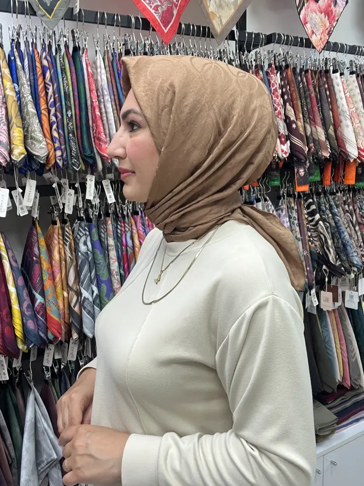 HALKA DESEN JAKAR EŞARP 1141 SÜTLÜ KAHVE
