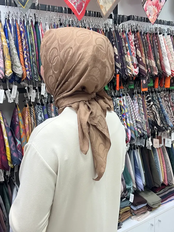 HALKA DESEN JAKAR EŞARP 1141 SÜTLÜ KAHVE
