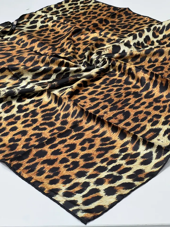 LEOPAR DESEN İTHAL TWİL EŞARP 1014 SİYAH