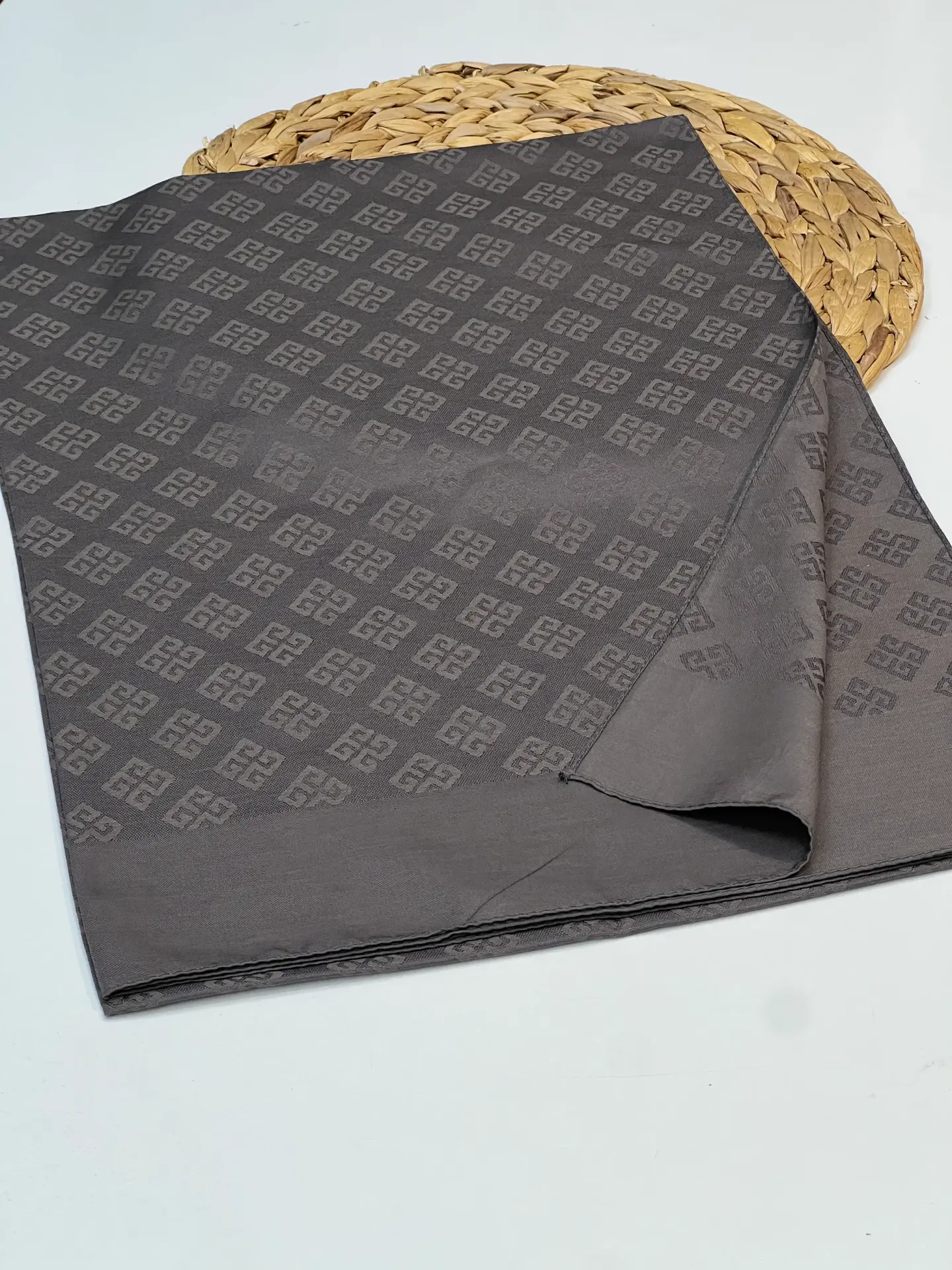 LYOCELL KUMAŞ ROYAL MONOGRAM DESEN ŞAL 1021 ANTRASİT