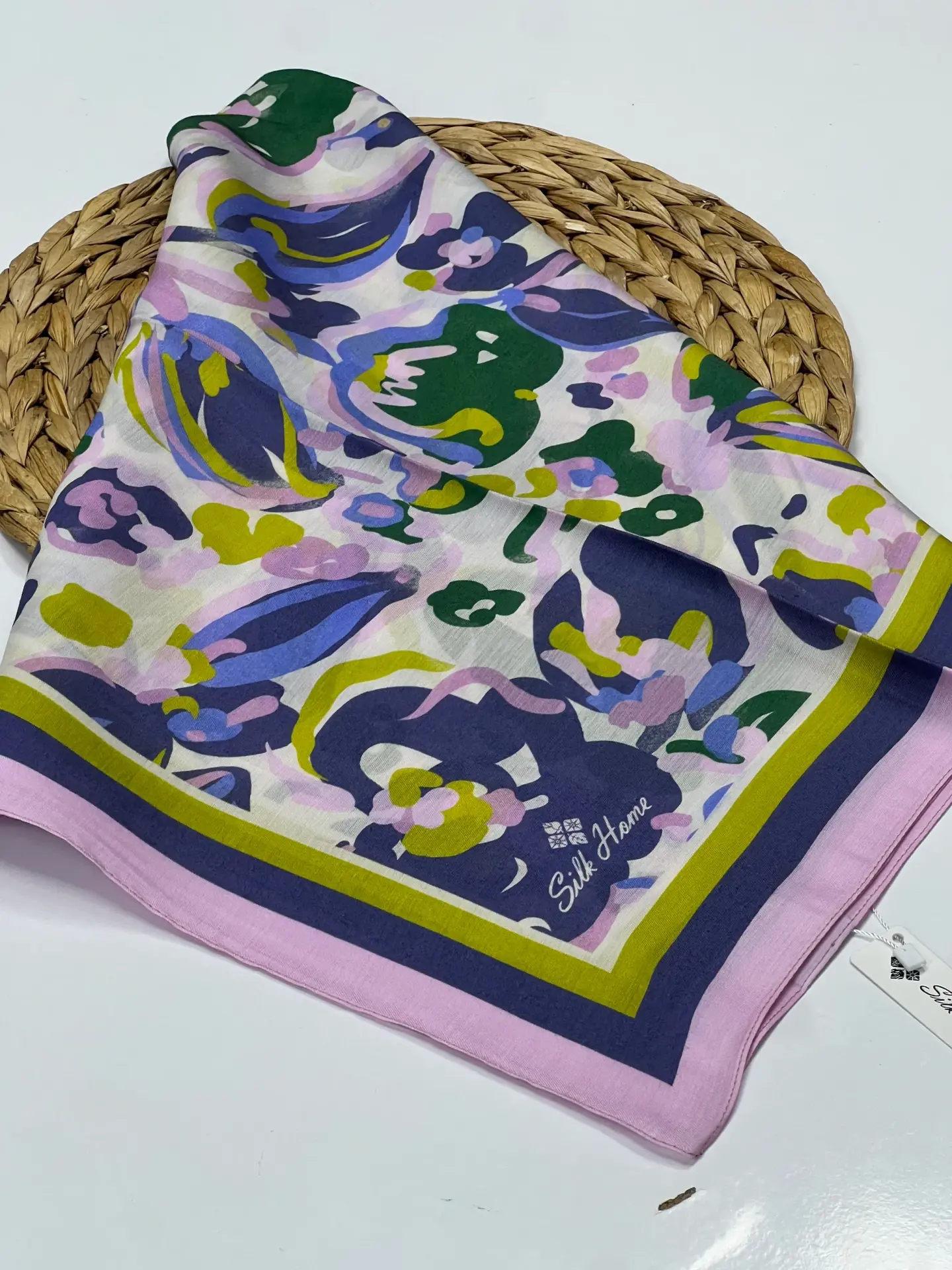AURA SERİSİ BÜYÜK ÇİÇEK DESEN EŞARP PEMBE-MOR
