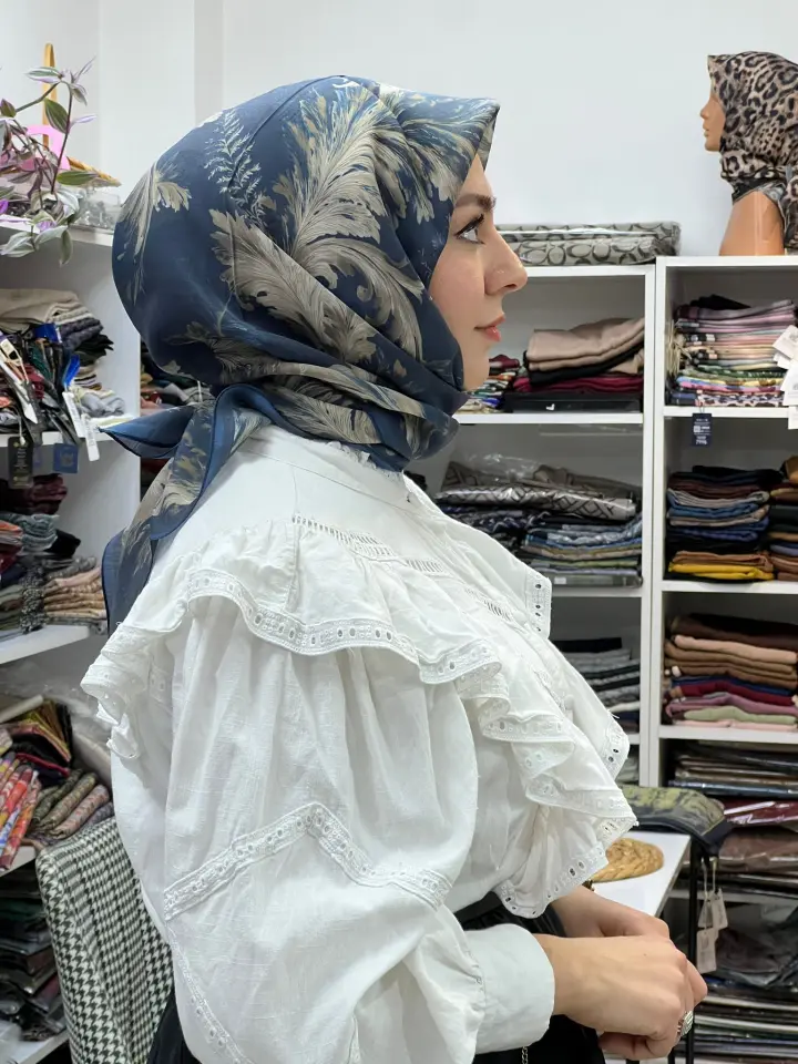 GLAMORIA TÜY DESEN MODAL İPEK EŞARP 1043 LACİVERT