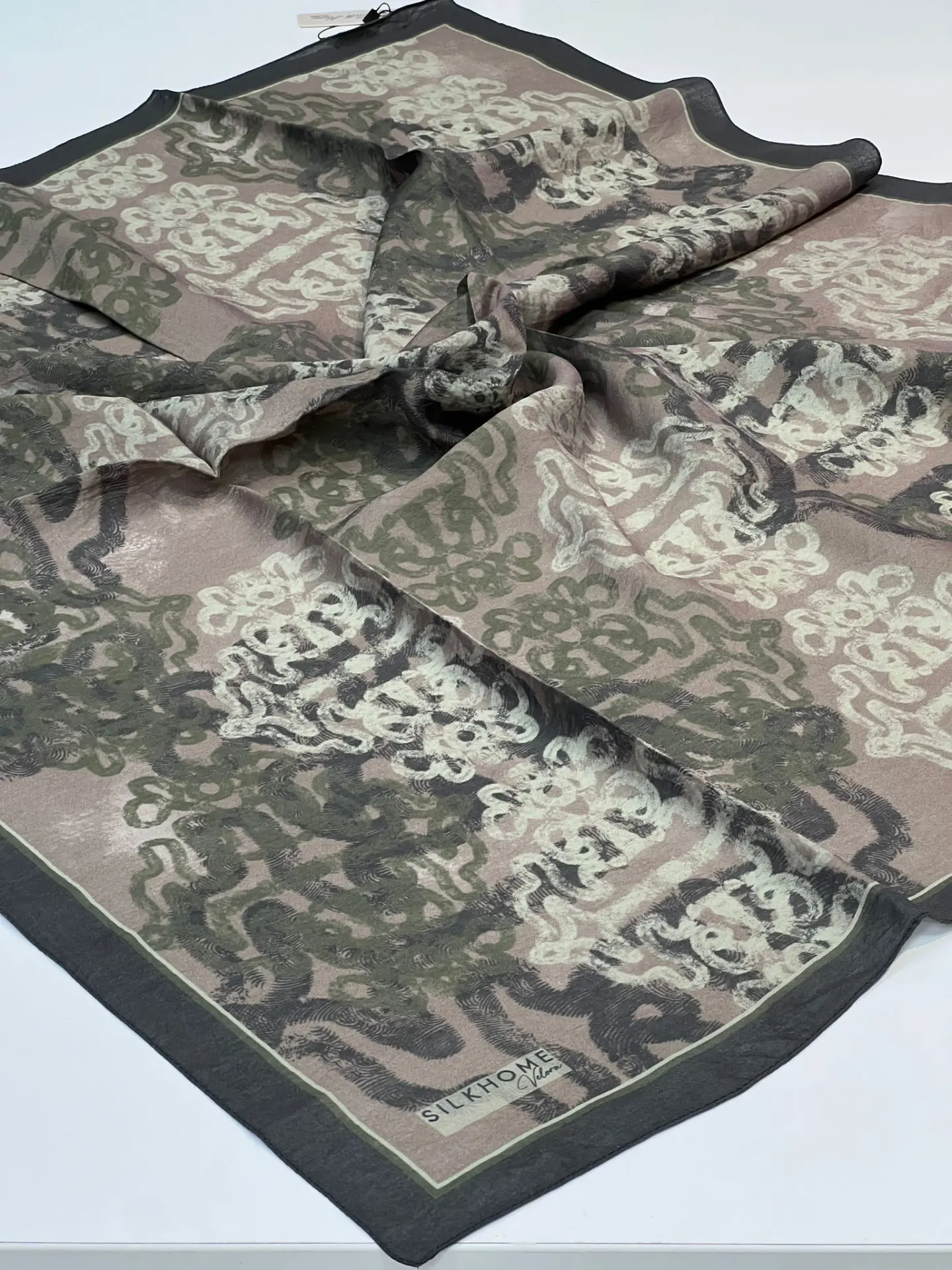 SİLK HOME VELORA EŞARP PASTEL DESEN 1044 VİZON-HAKİ