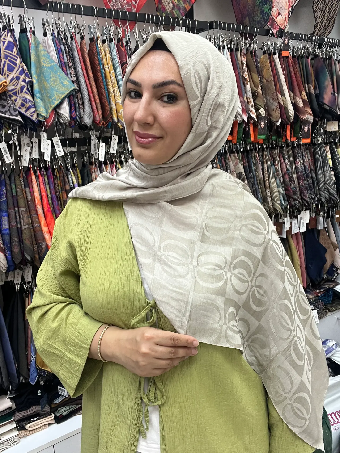 HALKA DESEN FLOŞLU ŞAL YAZLIK KUMAŞ 1058