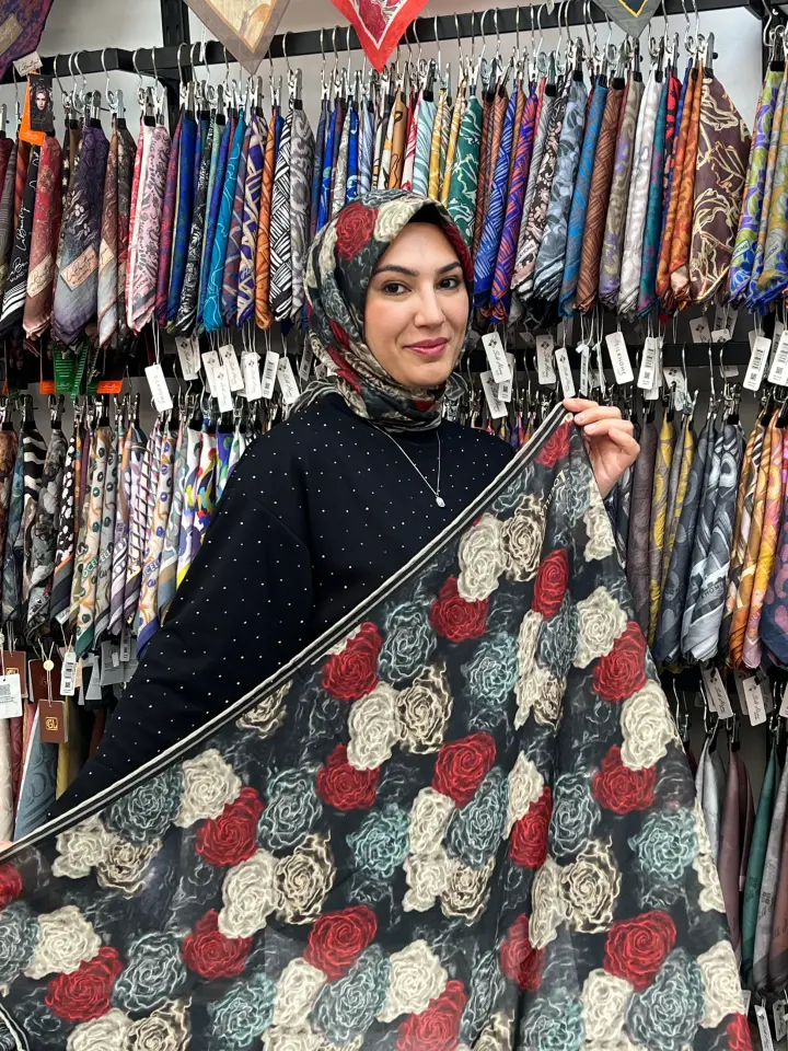 LOCELLA GÜL DESEN SOFT EŞARP 1118