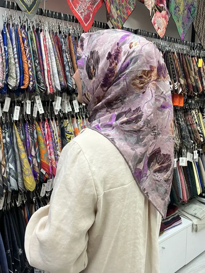 GLAMORİA ÇİÇEK DESEN TENSEL EŞARP 1131