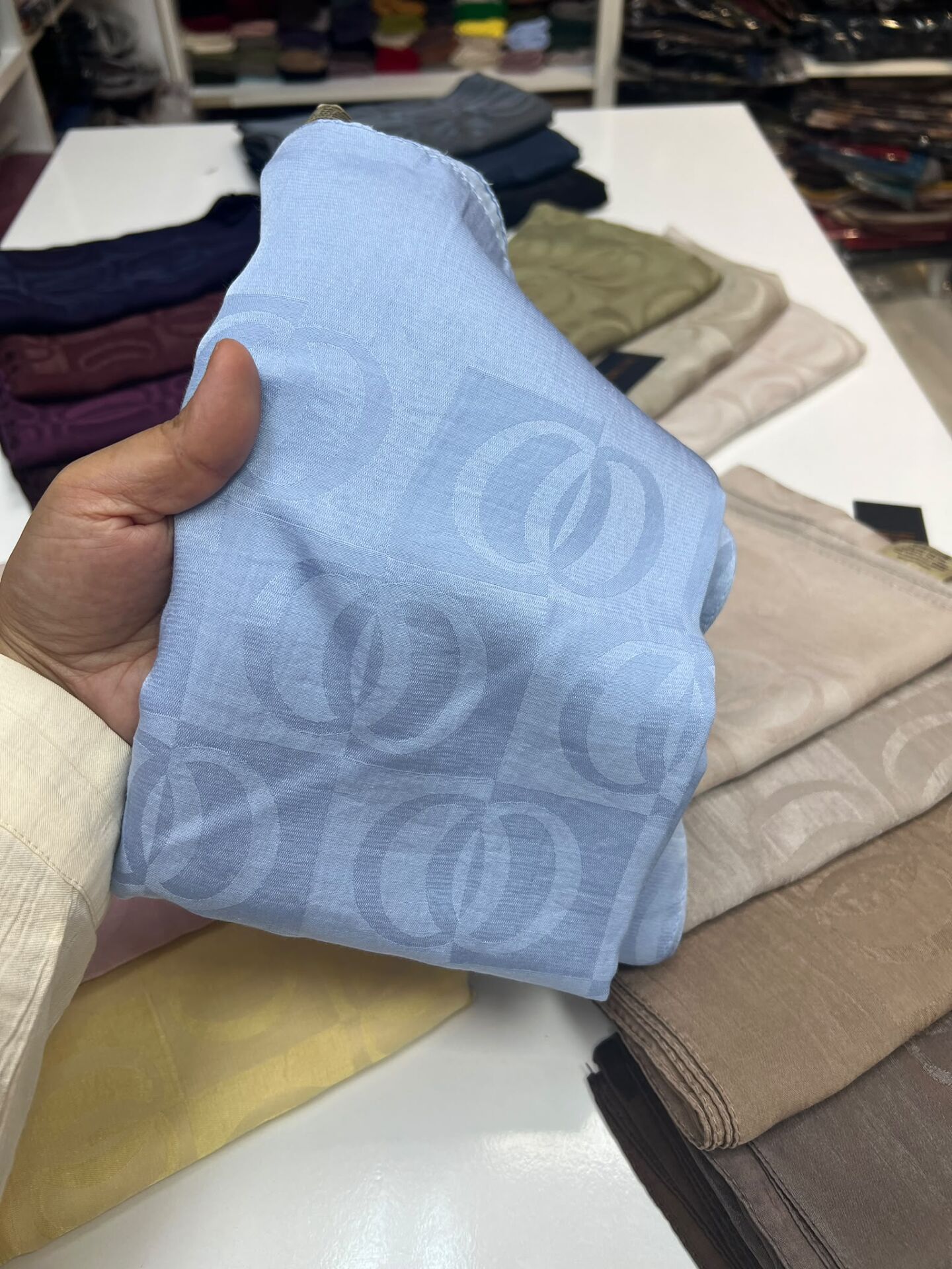 HALKA DESEN FLOŞLU ŞAL YAZLIK KUMAŞ 1058 BEBE MAVİ